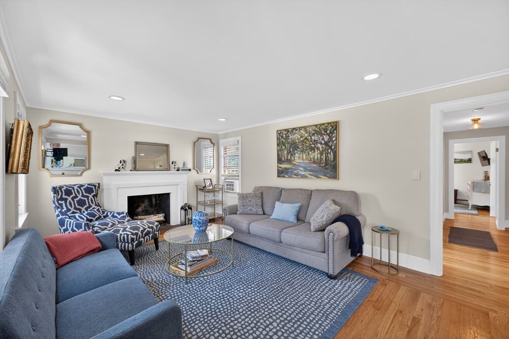 Single Family Residence at 9 Milton Rd, Barrington RI 02806, Barrington, photo 17 of 42