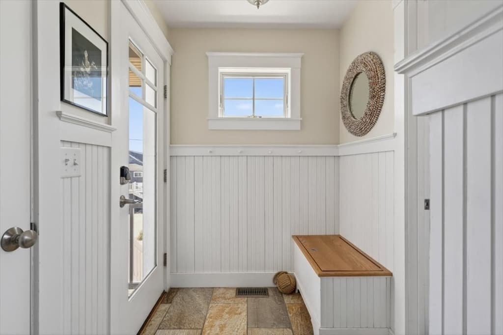 Single Family Residence at 33 Oceanside Drive, Scituate MA 02066, Scituate, photo 6 of 42