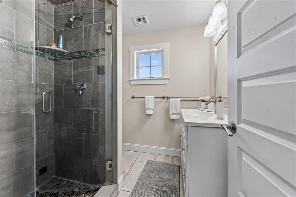 Single Family Residence at 33 Oceanside Drive, Scituate MA 02066, Scituate, photo 38 of 42