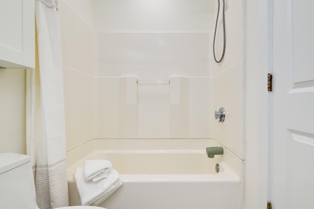411 Norfolk Street # A, Somerville MA 02143 photo 16