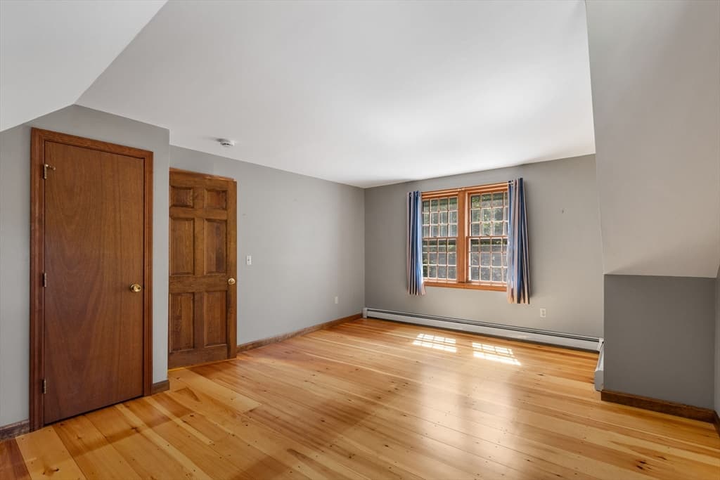 114 King Arthur Dr, Barnstable MA 02601 photo 18