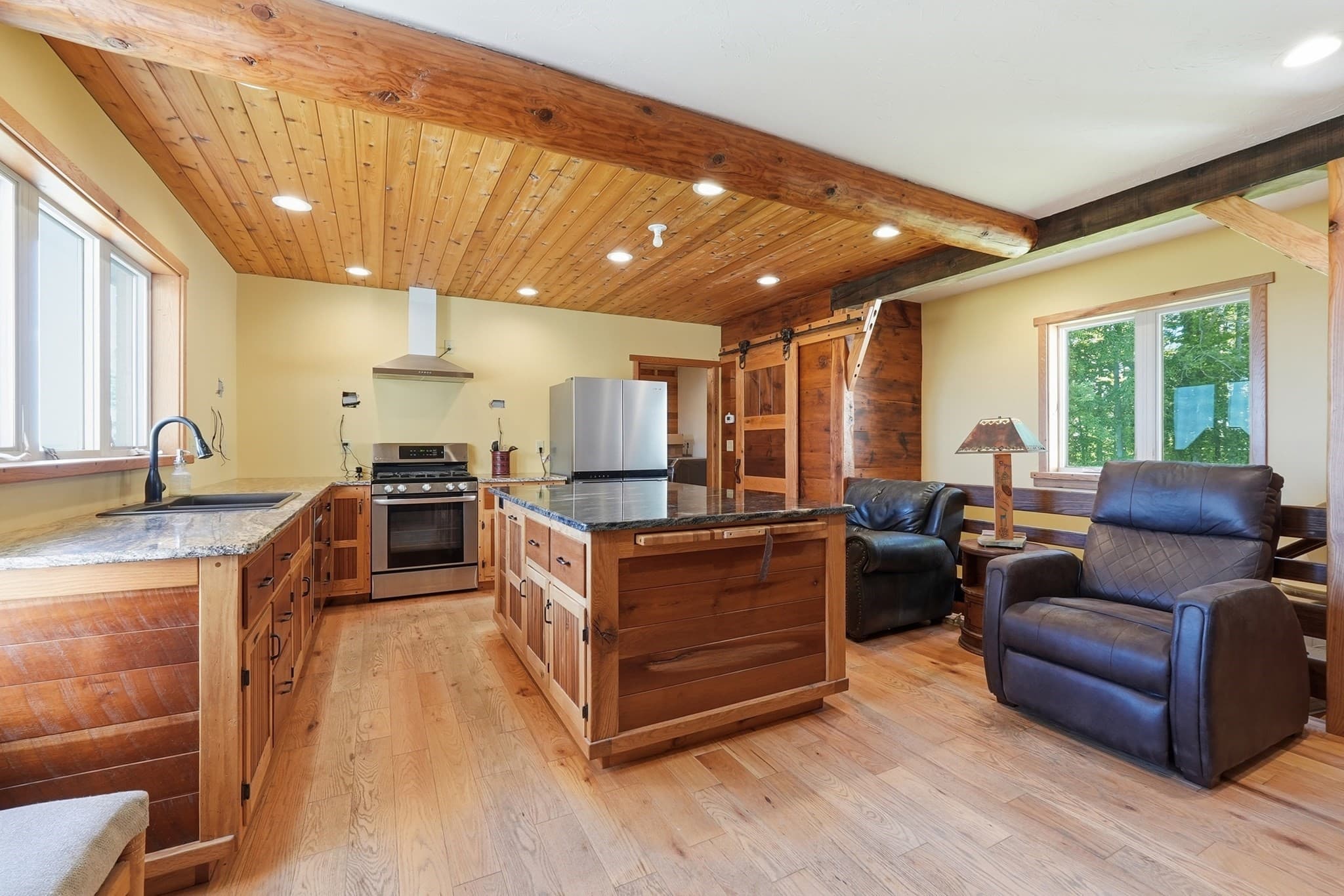 Single Family Residence at 5 Osgood Rd, Charlton MA 01507, photo 32 of 42