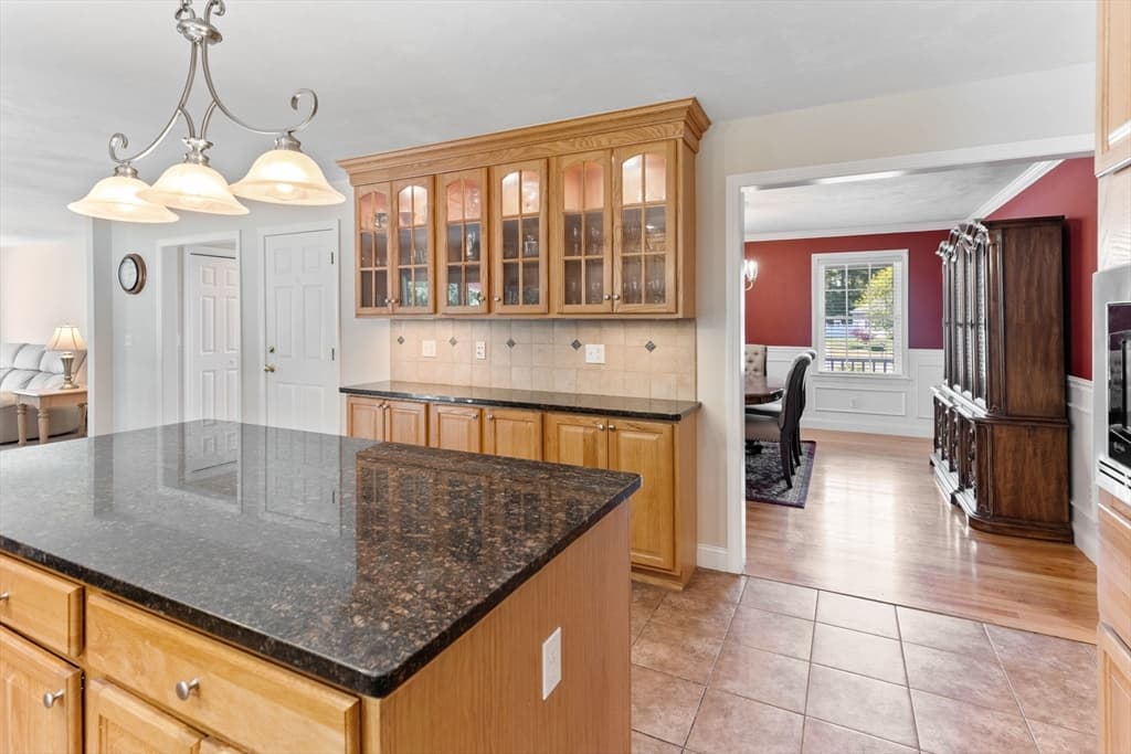 79 Foxwood Lane, Raynham MA 02767 photo 15