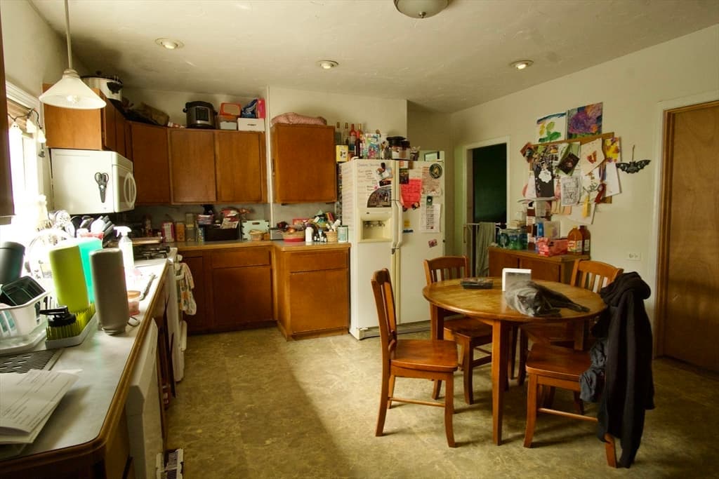 3 Family at 696 Grafton St, Worcester MA 01604, photo 8 of 14