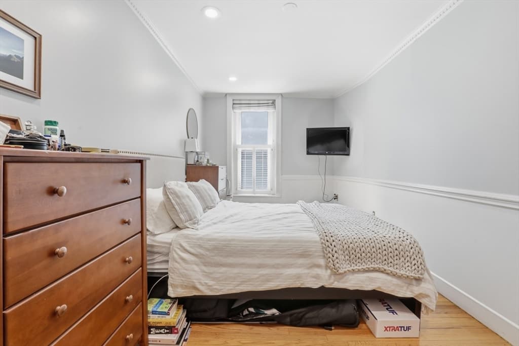 Condominium at 258 Marlborough # 2R, Boston MA 02116, photo 22 of 22