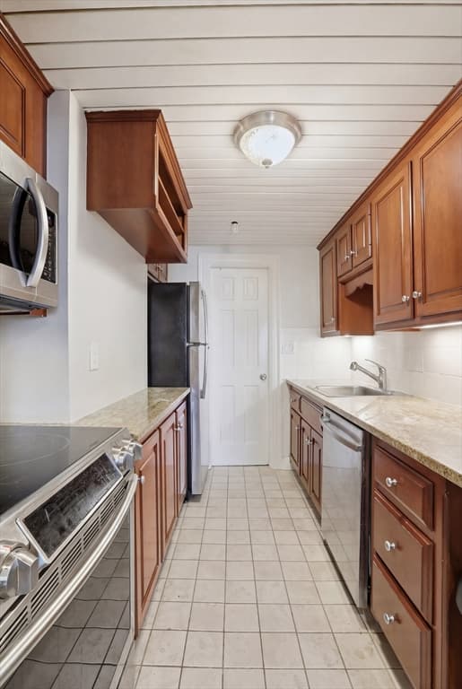 Condominium at 258 Marlborough # 2R, Boston MA 02116, photo 15 of 22