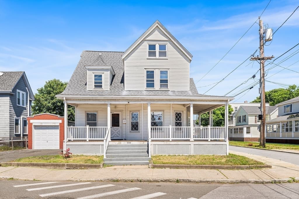 Single Family Residence at 546 Shirley St, Winthrop MA 02152, Winthrop, photo 2 of 39