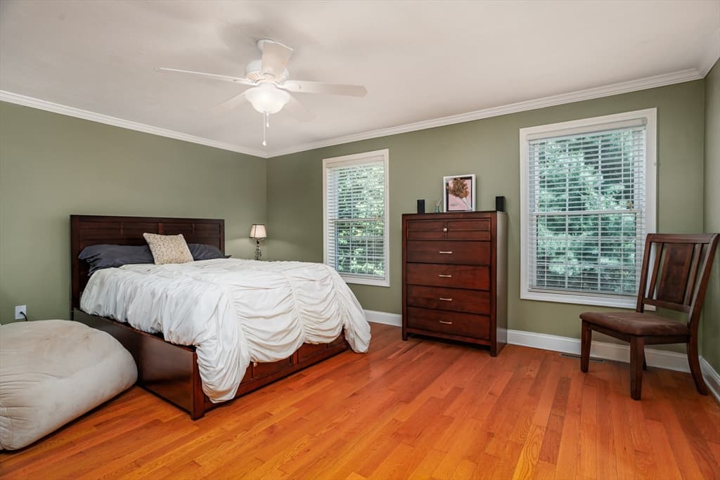 Condominium at 909 Ridgefield Cir # 909C, Clinton MA 01510, Clinton, photo 23 of 40