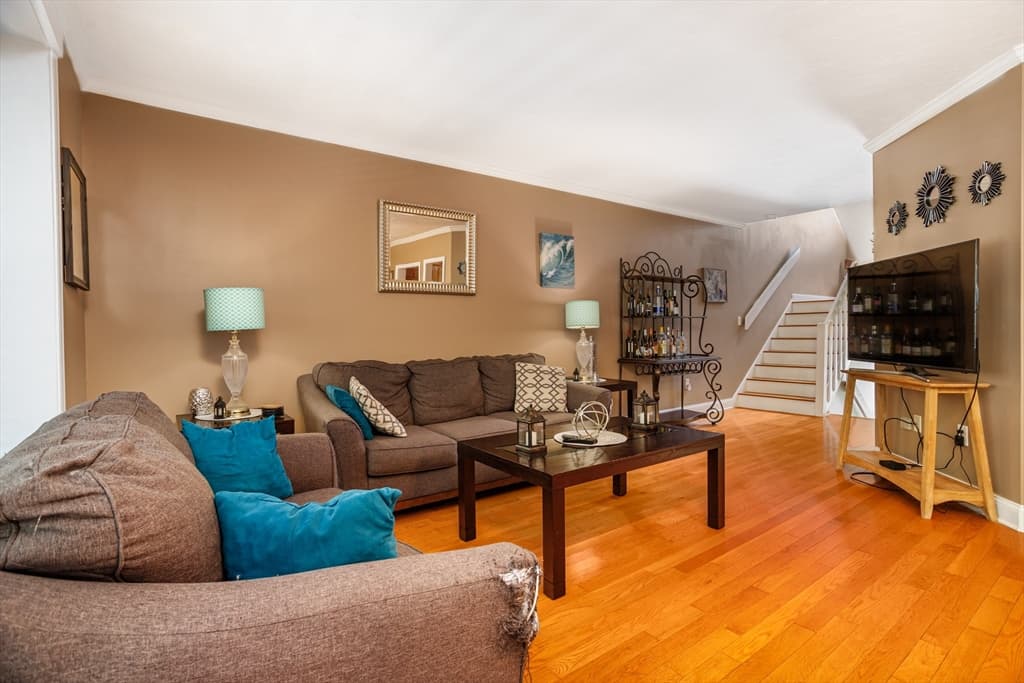 Condominium at 909 Ridgefield Cir # 909C, Clinton MA 01510, Clinton, photo 16 of 40
