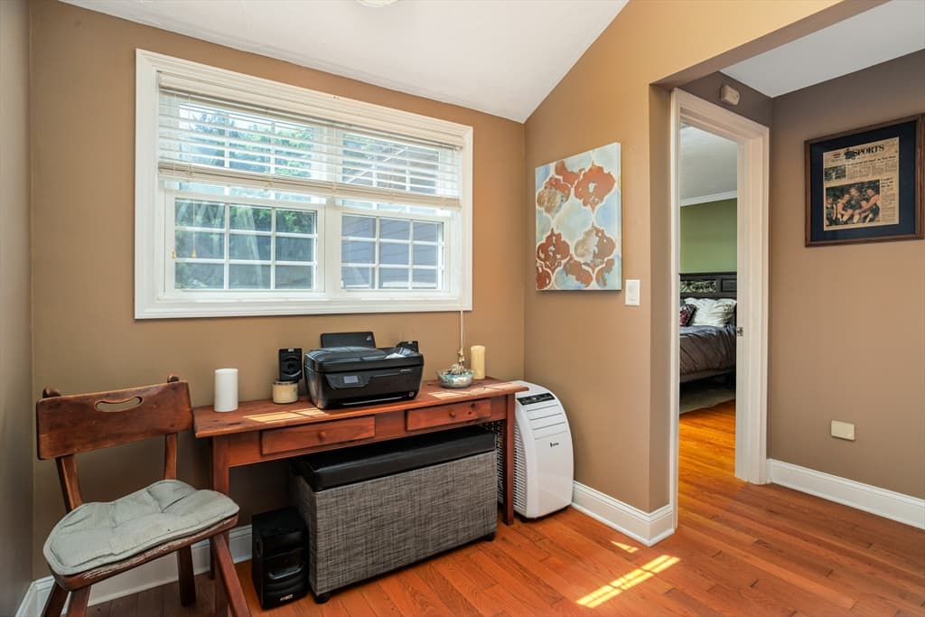 Condominium at 909 Ridgefield Cir # 909C, Clinton MA 01510, Clinton, photo 18 of 40