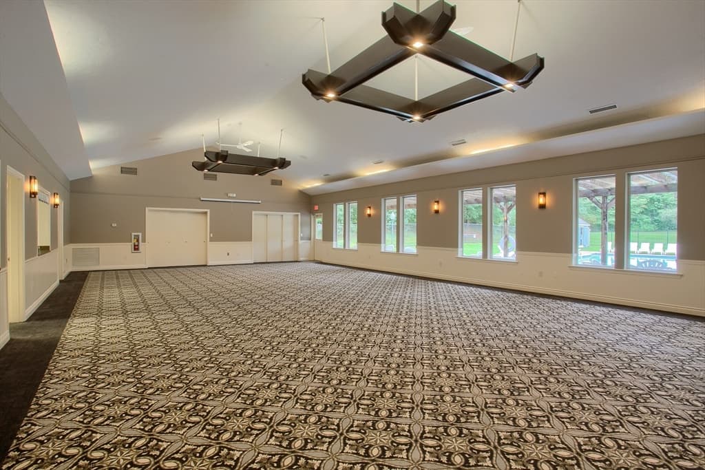 Condominium at 909 Ridgefield Cir # 909C, Clinton MA 01510, Clinton, photo 39 of 40