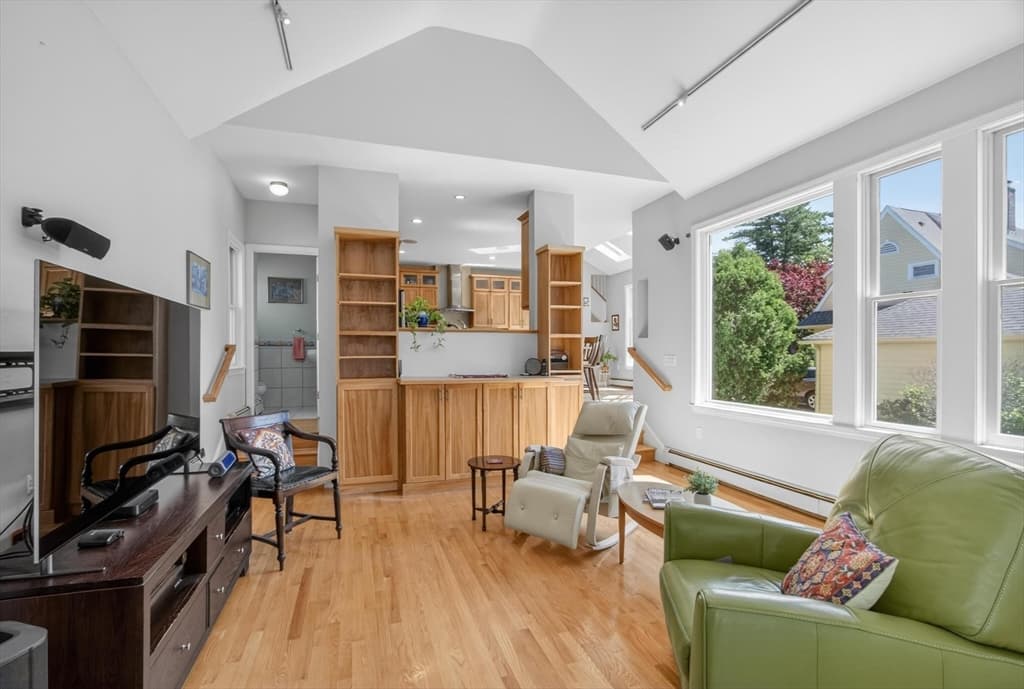 12 Middle St, Lexington MA 02421 photo 13