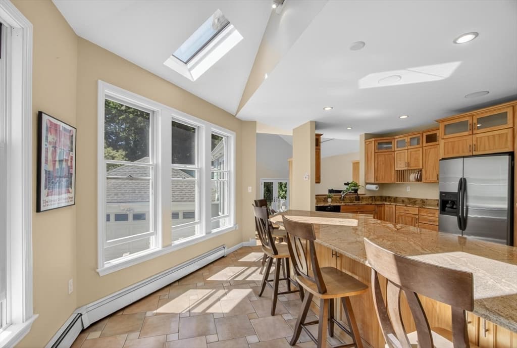 12 Middle St, Lexington MA 02421 photo 8