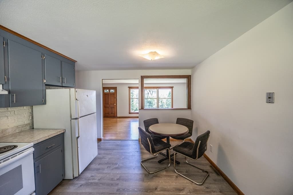 477 River Road, Deerfield MA 01342 photo 21