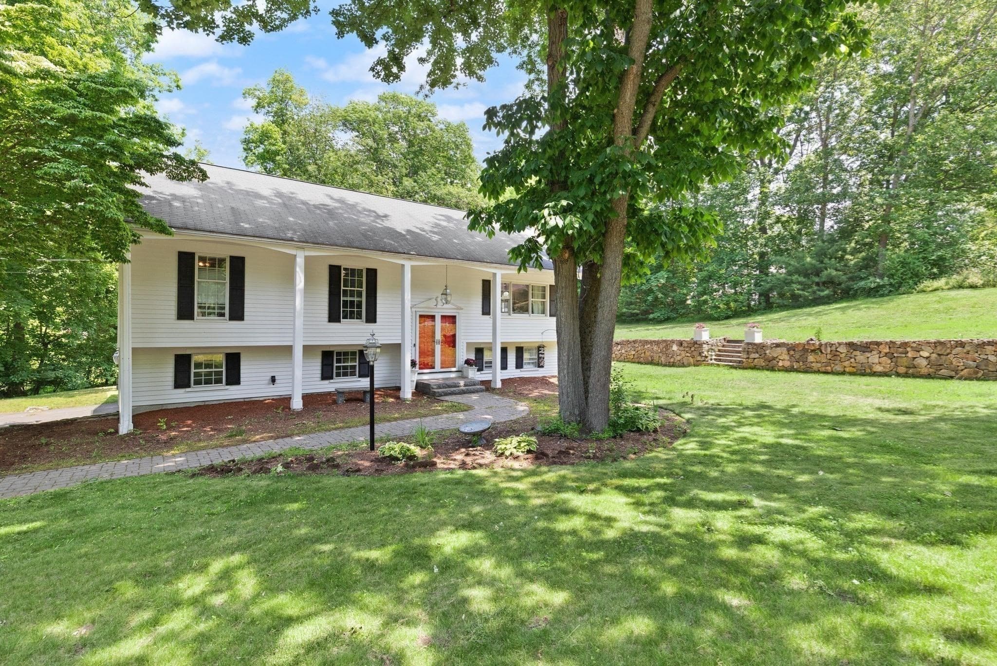 Single Family Residence at 4 Pentucket Ln, Danvers MA 01923, Danvers, photo 36 of 41