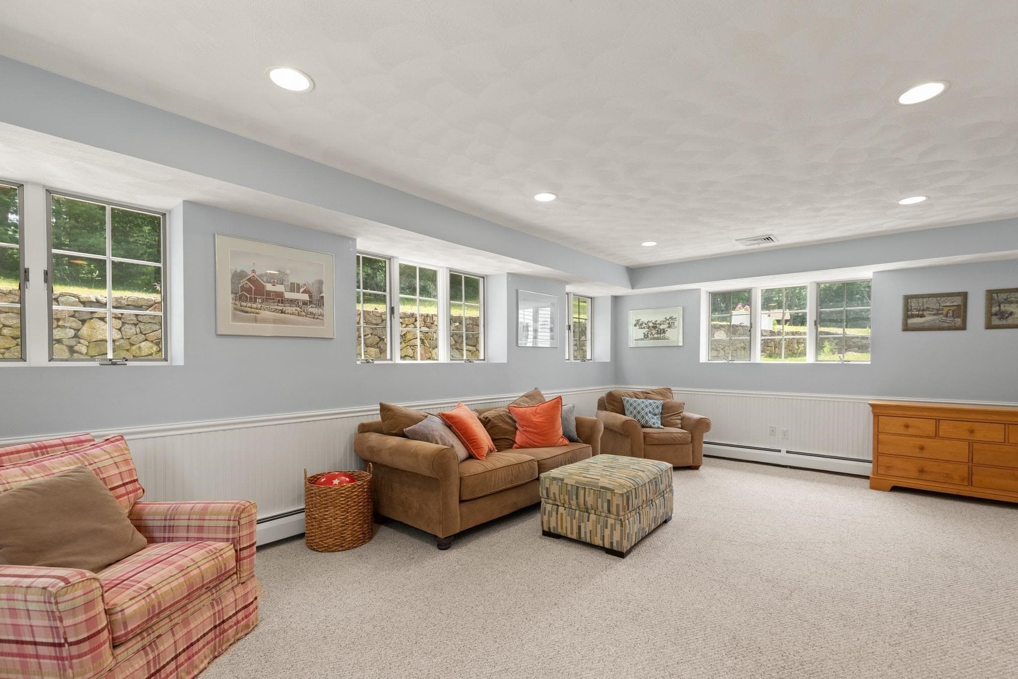 Single Family Residence at 4 Pentucket Ln, Danvers MA 01923, Danvers, photo 5 of 41