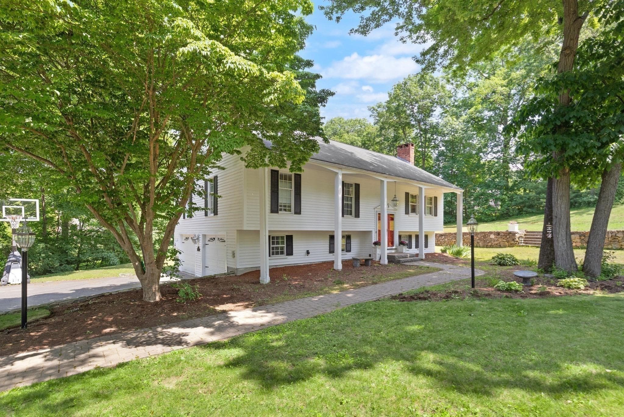 Single Family Residence at 4 Pentucket Ln, Danvers MA 01923, Danvers, photo 33 of 41