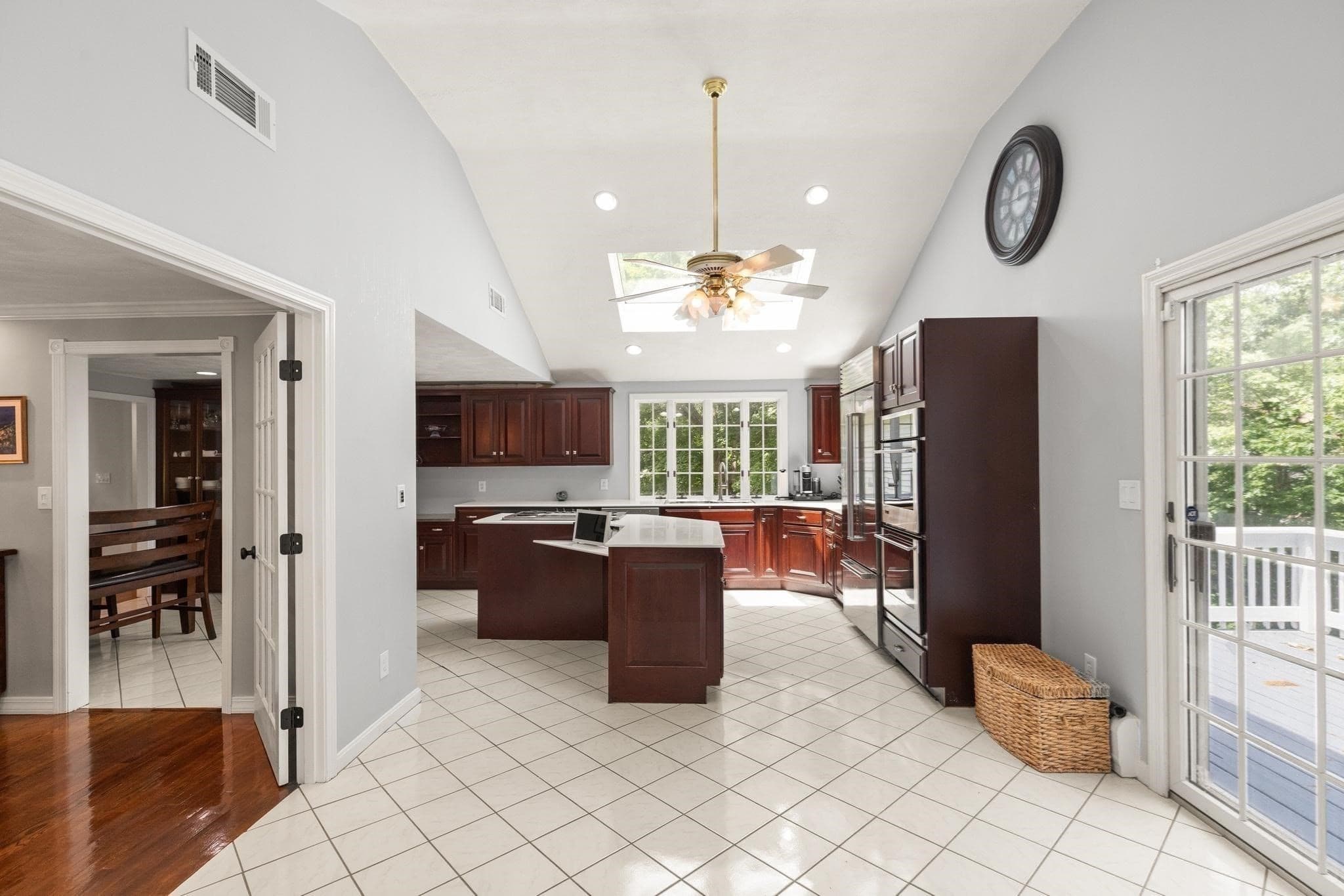 Single Family Residence at 4 Pentucket Ln, Danvers MA 01923, Danvers, photo 14 of 41
