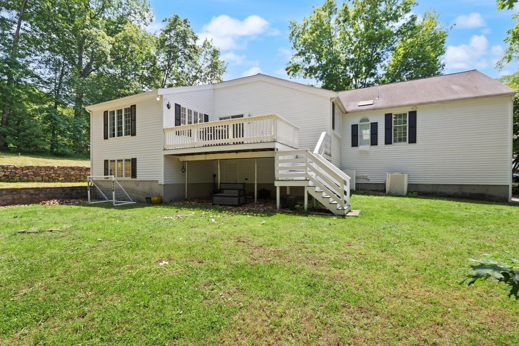 Single Family Residence at 4 Pentucket Ln, Danvers MA 01923, Danvers, photo 37 of 41