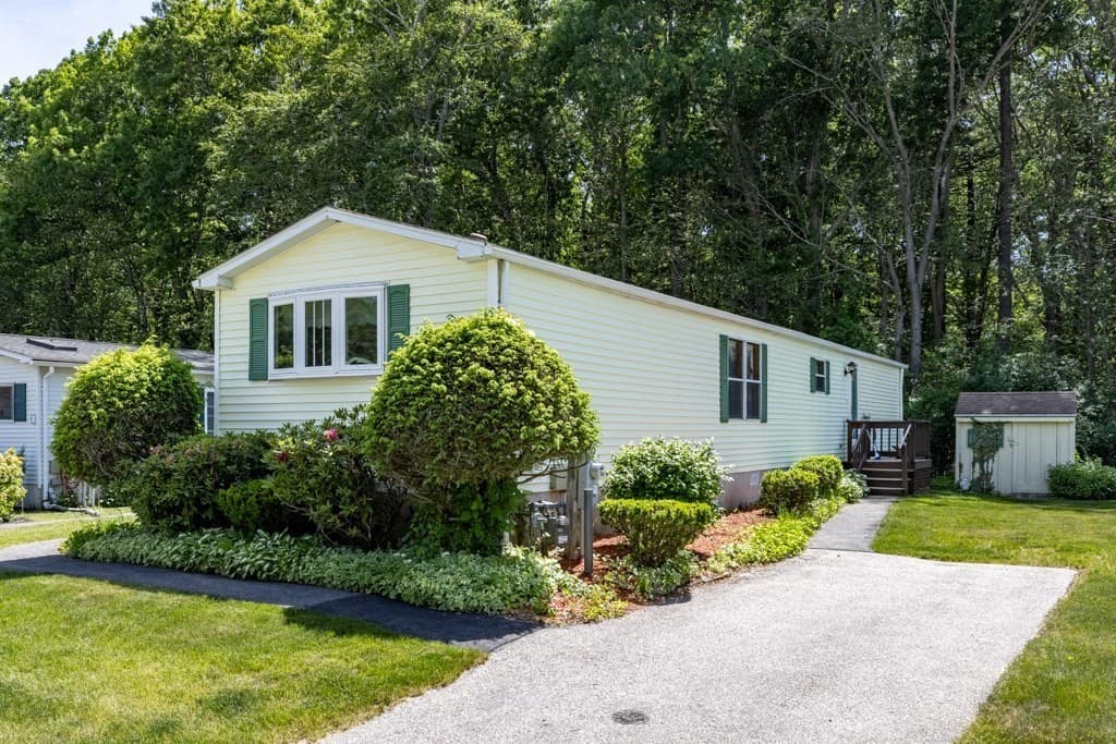 4 Birch, Rockland MA 02370 photo 2