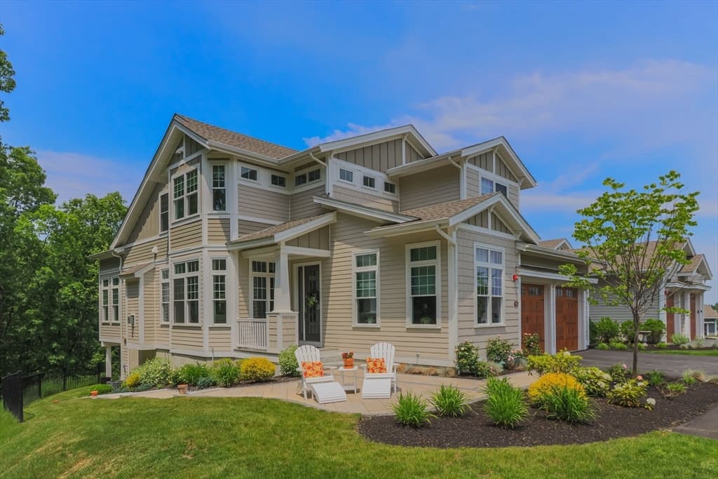 70 Legacy Lane # B, Groton MA 01450 photo 3