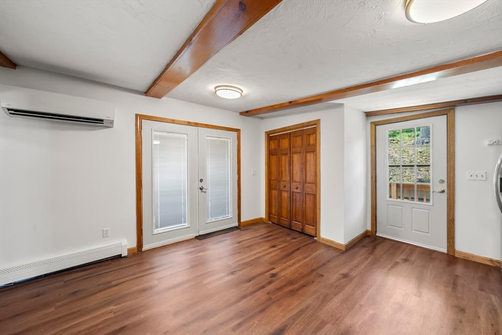 Single Family Residence at 17 Stafford St, Plymouth MA 02360, Plymouth, photo 21 of 41