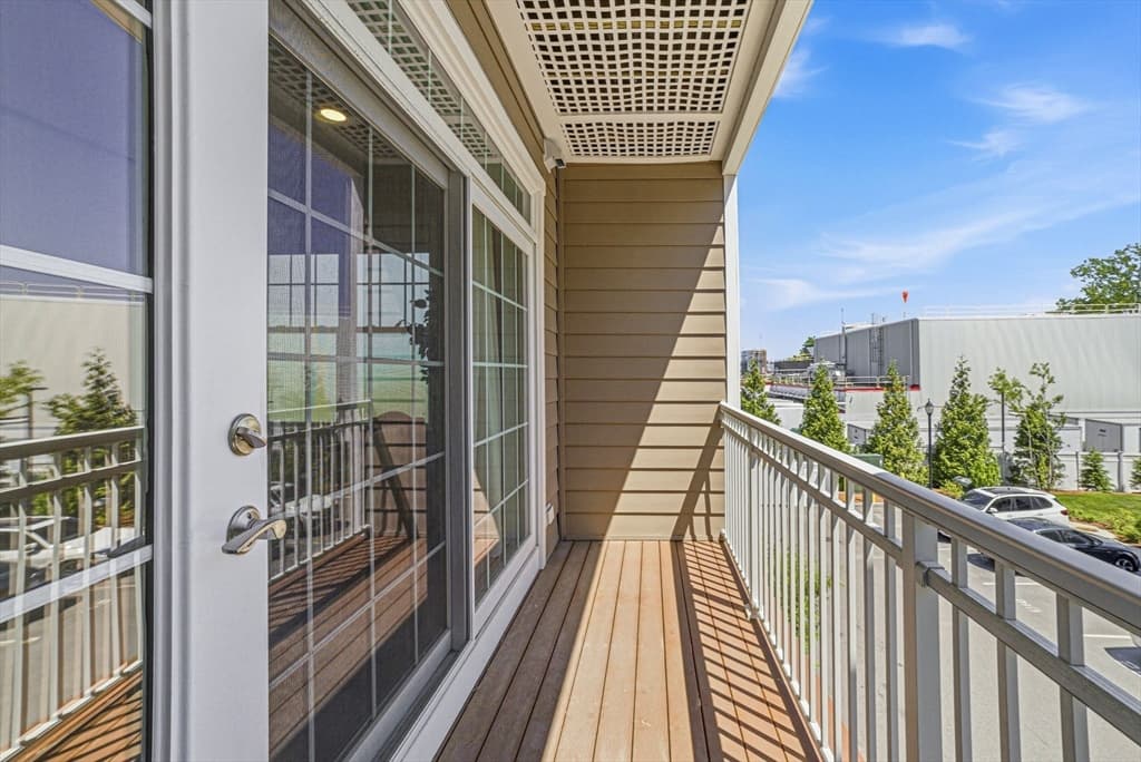 Condominium at 320 Middlesex Ave # D208, Medford MA 02155, photo 16 of 32