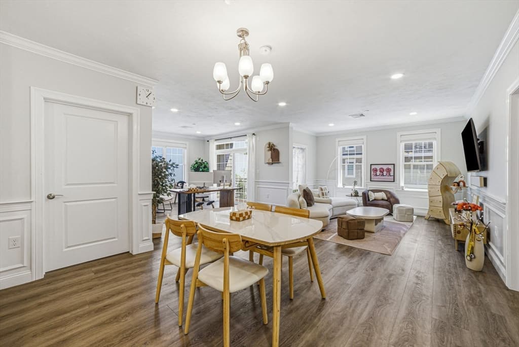 Condominium at 320 Middlesex Ave # D208, Medford MA 02155, photo 5 of 32