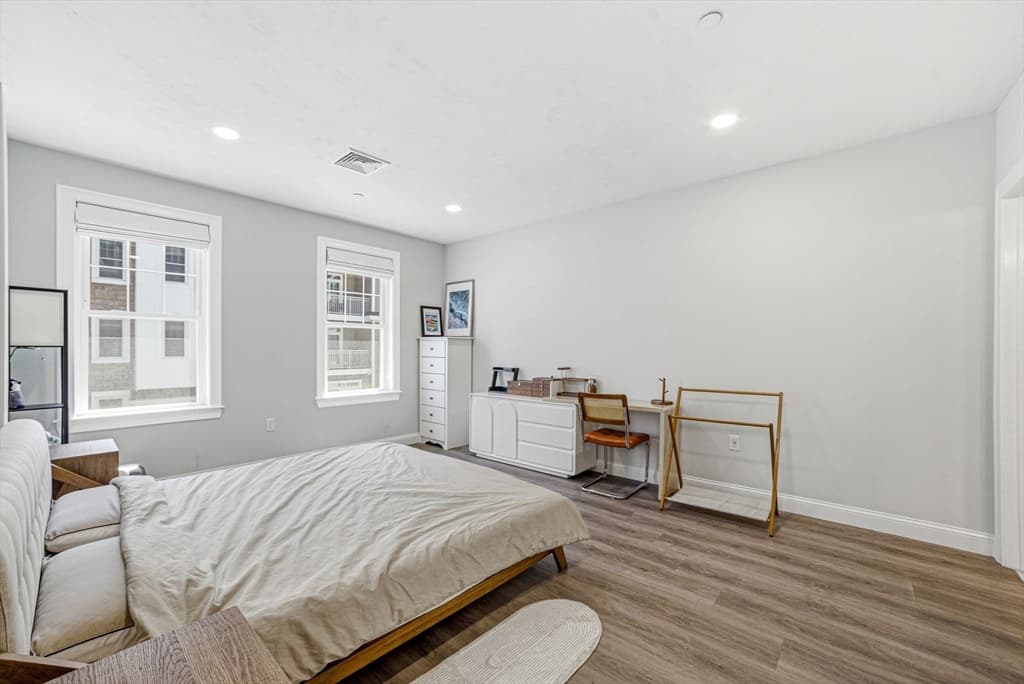 Condominium at 320 Middlesex Ave # D208, Medford MA 02155, photo 10 of 32