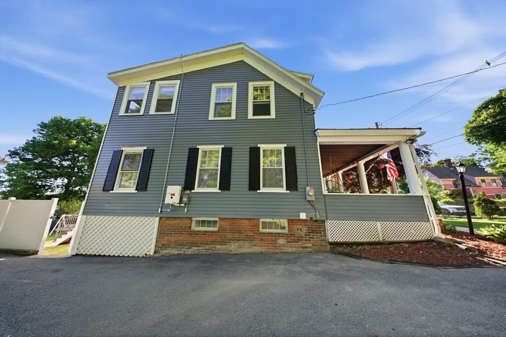 Single Family Residence at 131 Pearl St, Gardner MA 01440, Gardner, photo 37 of 41