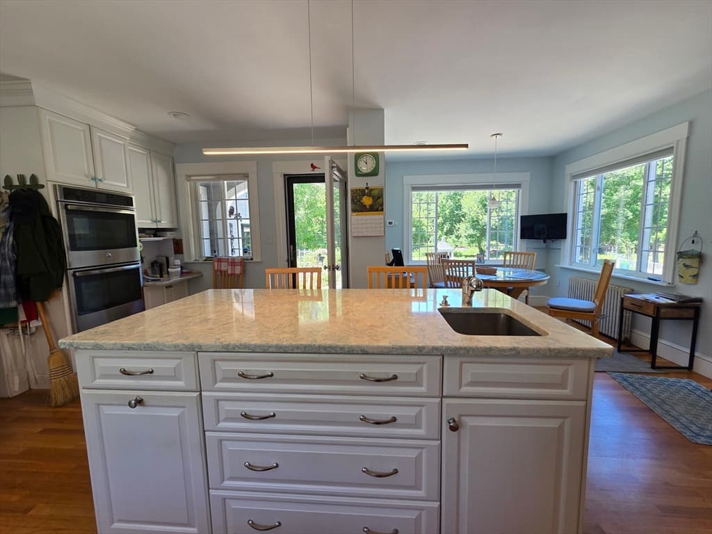 29 Barker St, Pembroke MA 02359 photo 5