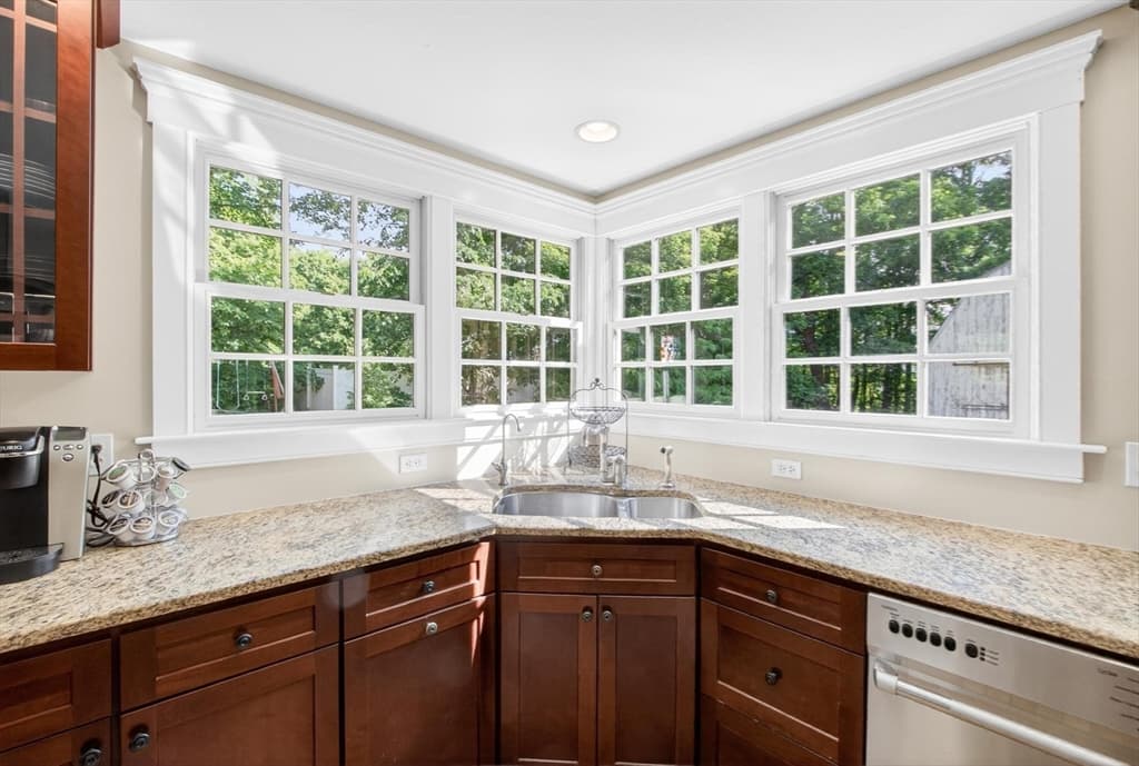270 Groton Road, Westford MA 01886 photo 8
