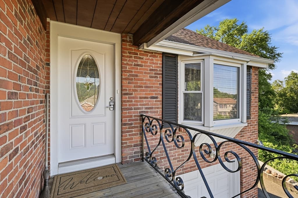 140 Ruskin St, Chicopee MA 01020 photo 30
