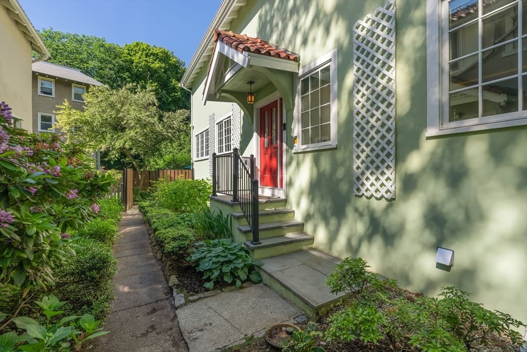Single Family Residence at 4 Gracewood Park, Cambridge MA 02138, Cambridge, photo 2 of 42