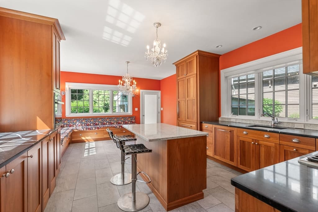 Single Family Residence at 4 Gracewood Park, Cambridge MA 02138, Cambridge, photo 6 of 42