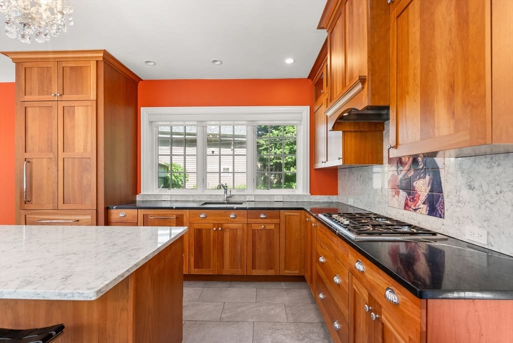 Single Family Residence at 4 Gracewood Park, Cambridge MA 02138, Cambridge, photo 11 of 42