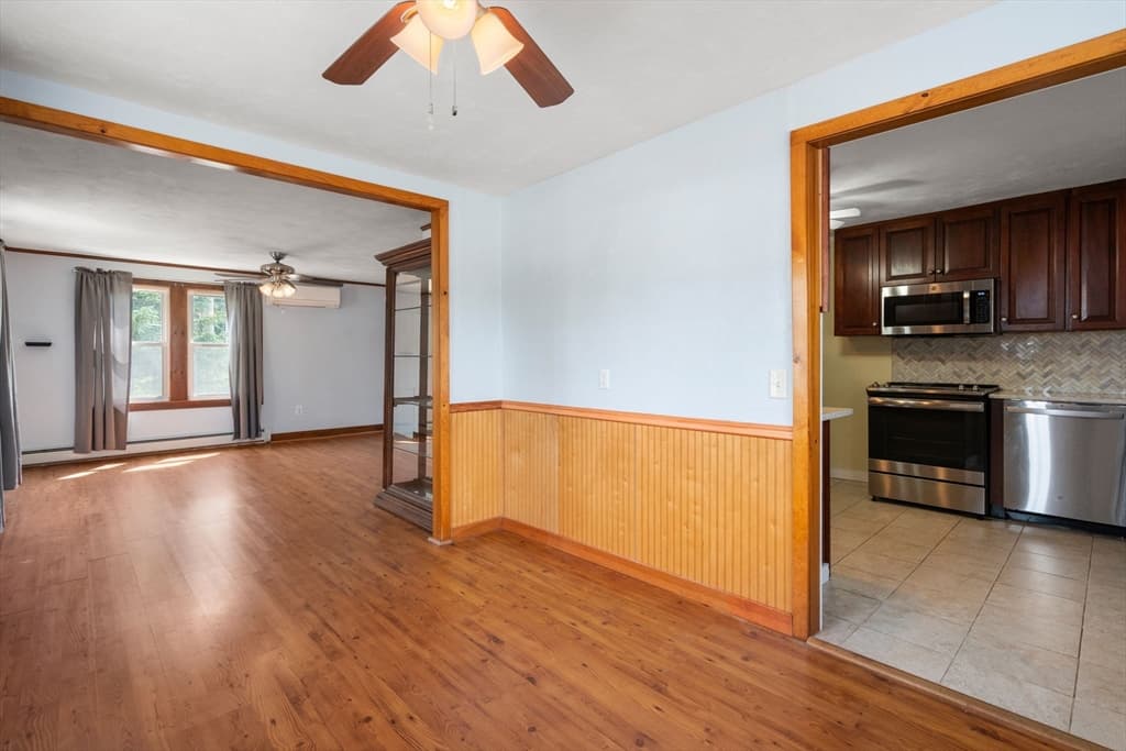 9 Providence Rd, Sutton MA 01590 photo 11