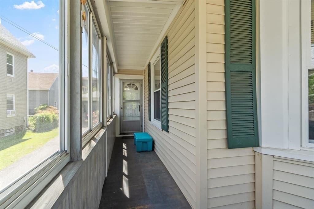 140 Lake View Ave, Lynn MA 01904 photo 5