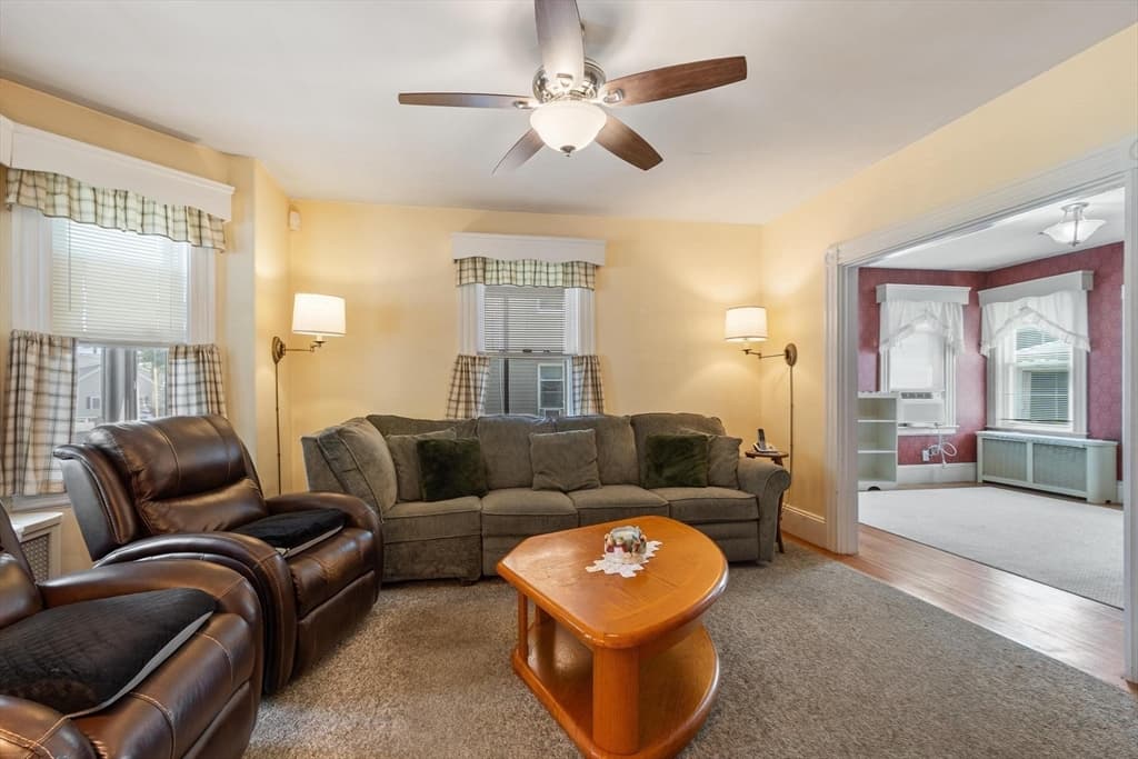 140 Lake View Ave, Lynn MA 01904 photo 9