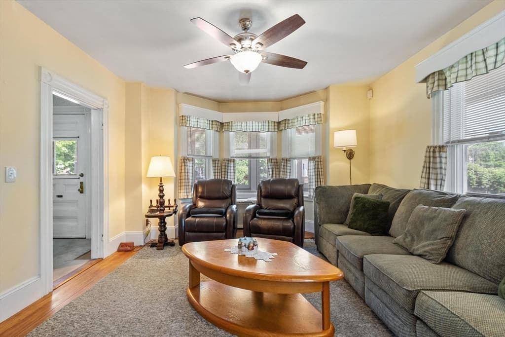 140 Lake View Ave, Lynn MA 01904 photo 11