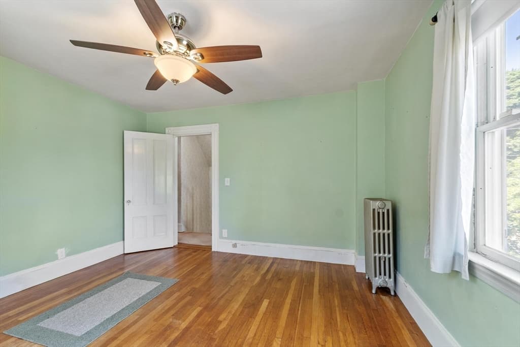 140 Lake View Ave, Lynn MA 01904 photo 21