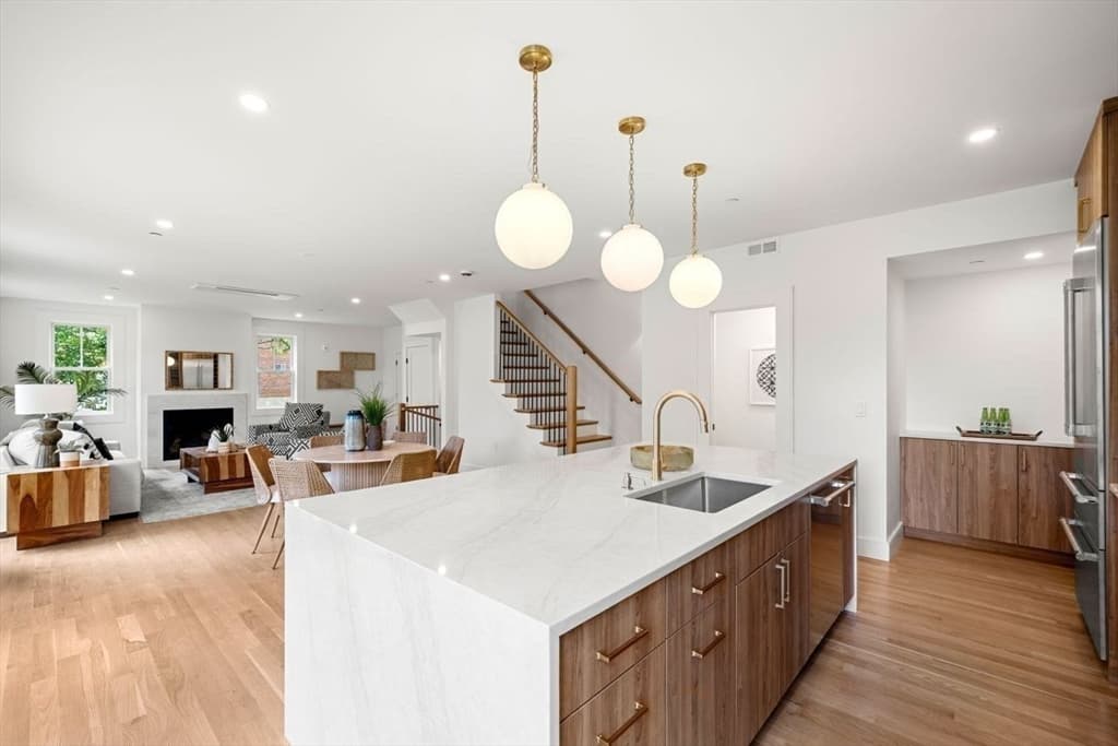 24 Wendell Street # 4, Cambridge MA 02138 photo 16