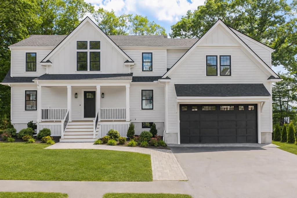 196 Doty St, Waltham MA 02452