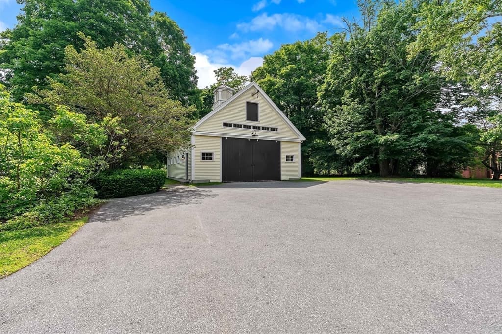 11 Concord Road, Wayland MA 01778 photo 28
