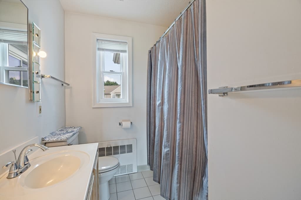 22 Fredette St # 22, Chicopee MA 01022 photo 12