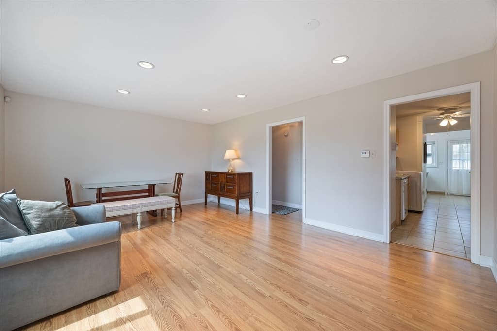 22 Fredette St # 22, Chicopee MA 01022 photo 18