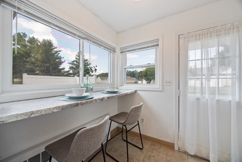 22 Fredette St # 22, Chicopee MA 01022 photo 8