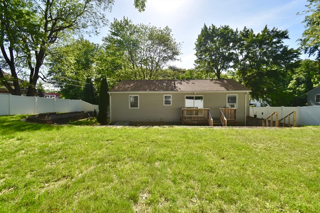 3 Vineland Ave, East Longmeadow MA 01028 photo 29