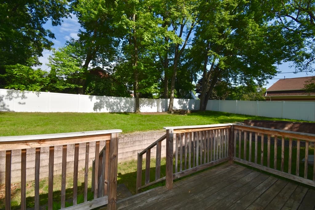 3 Vineland Ave, East Longmeadow MA 01028 photo 25