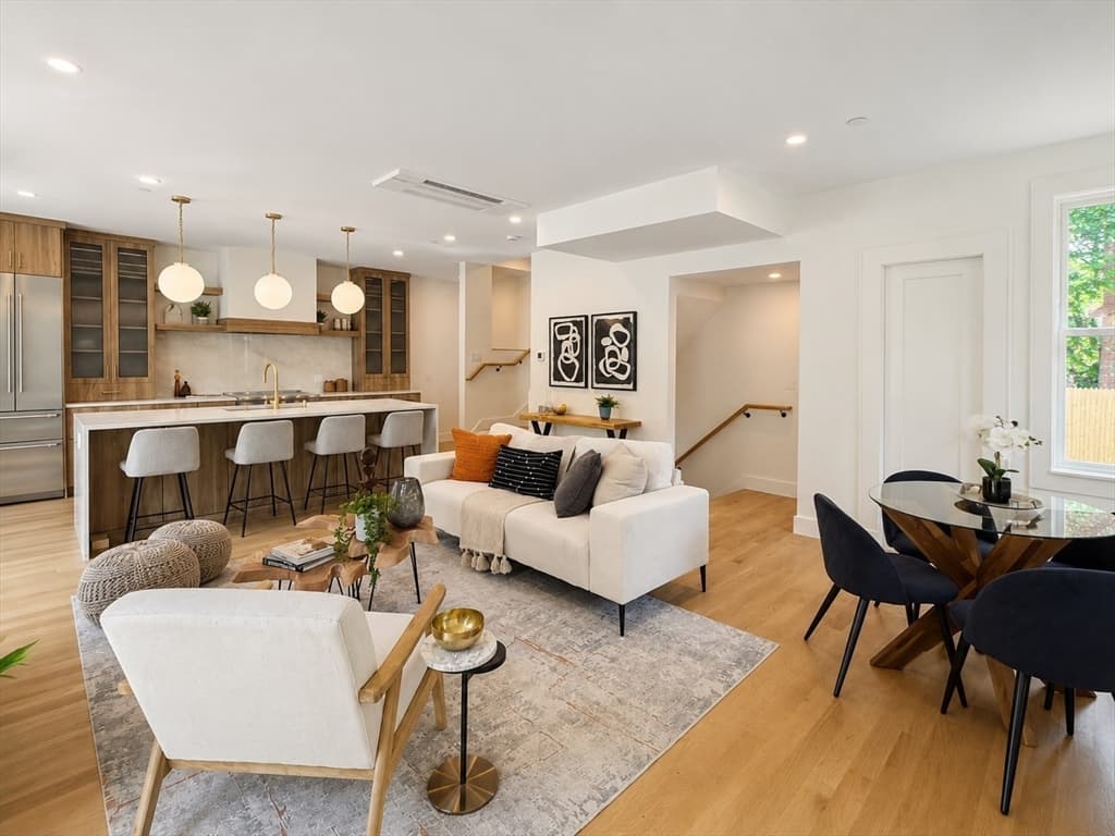 24 Wendell Street # 3, Cambridge MA 02138